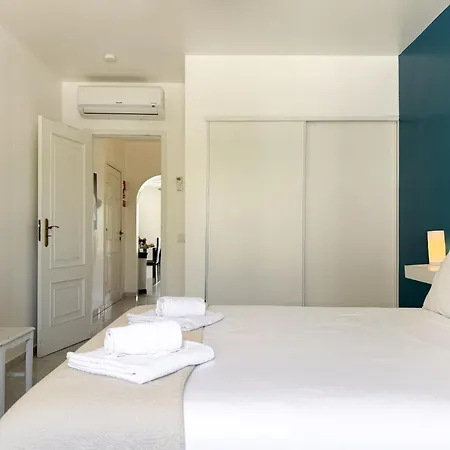 Apartament #398 Elegant Sea View W Balcony 1br Albufeira